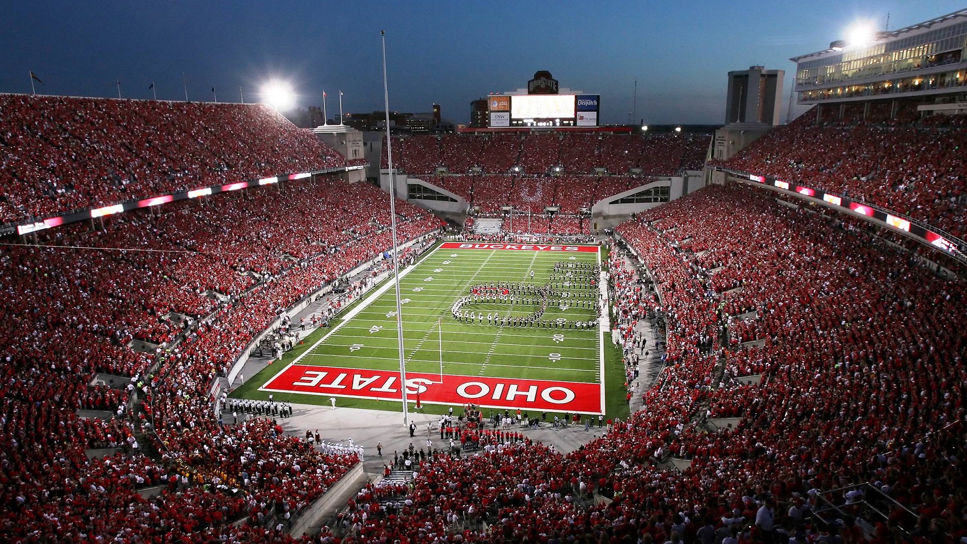 沙特踏平喀麦隆，F1新赛季揭幕战背后的地缘政治隐喻